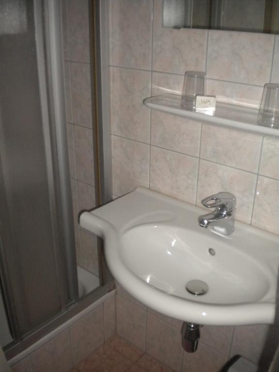Eder Hotel 3*